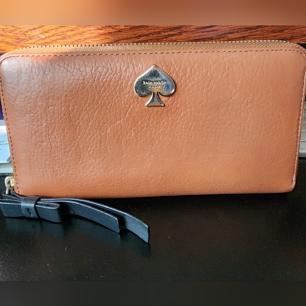 Kate Spade Leroy Street Neda Leather Wallet With Bow Pull Zipper